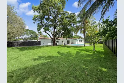 8200 SW 164th St, Palmetto Bay, FL 33157 - Photo 40