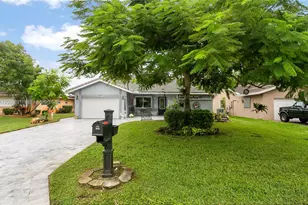 10307 70th St, Tamarac, FL 33321 - Photo 1