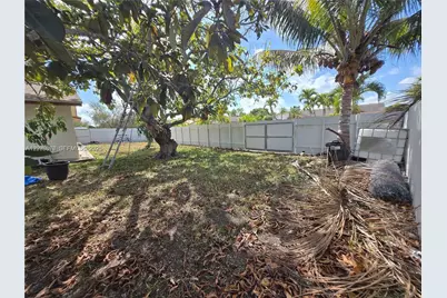 13377 SW 46th Ln, Miami, FL 33175 - Photo 8