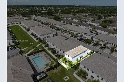 198 SW 170th Ave, Pembroke Pines, FL 33027 - Photo 50