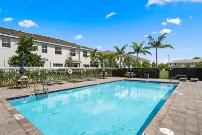 198 SW 170th Ave, Pembroke Pines, FL 33027 - Photo 44