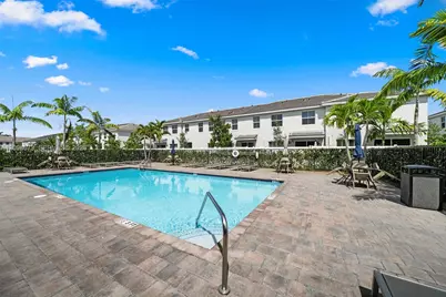 198 SW 170th Ave, Pembroke Pines, FL 33027 - Photo 46