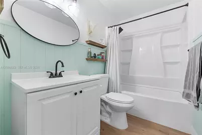 9292 NW 54th St, Sunrise, FL 33351 - Photo 14