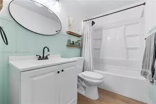 9292 NW 54th St, Sunrise, FL 33351 - Photo 14