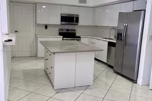 839 S Highland Dr, Hollywood, FL 33021 - Photo 8