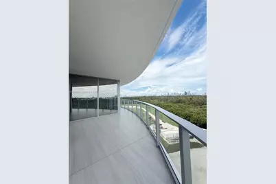 2411 Laguna Circle #901, North Miami, FL 33181 - Photo 26