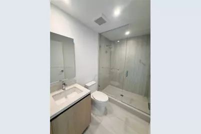 2411 Laguna Circle #901, North Miami, FL 33181 - Photo 14