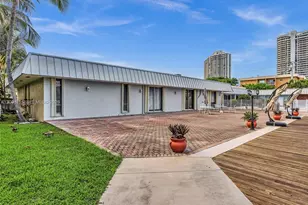 3600 NE 170th St, North Miami Beach, FL 33160 - Photo 40