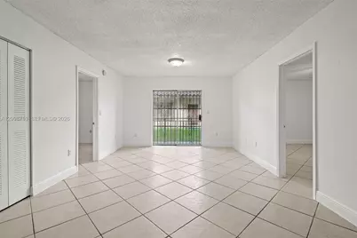 4715 NW 7th St #104-2, Miami, FL 33126 - Photo 4