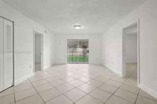 4715 NW 7th St, Miami, FL 33126 - Photo 4
