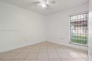 4715 NW 7th St, Miami, FL 33126 - Photo 10