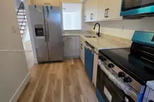 15124 SW 81st St, Miami, FL 33193 - Photo 2