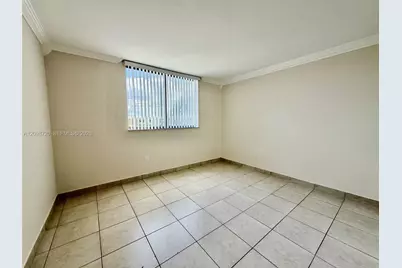 8251 NW 8th St #404, Miami, FL 33126 - Photo 28