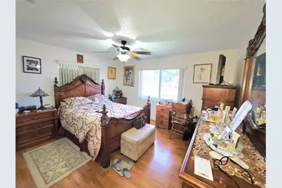 20317 NW 33rd Ave, Miami Gardens, FL 33056 - Photo 8