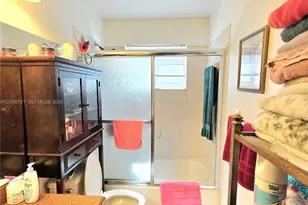 20317 NW 33rd Ave, Miami Gardens, FL 33056 - Photo 4