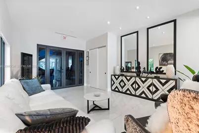 850 Washington St, Hollywood, FL 33019 - Photo 22