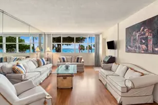 1420 Brickell Bay Dr, Miami, FL 33131 - Photo 6