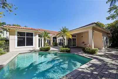 1126 San Michele Way, Palm Beach Gardens, FL 33418 - Photo 4