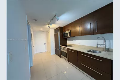 475 Brickell Av #3808, Miami, FL 33131 - Photo 12