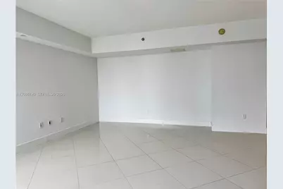 475 Brickell Av #3808, Miami, FL 33131 - Photo 8