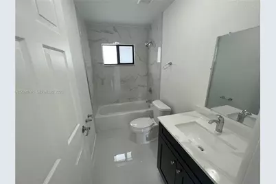 298 NW 97th St #2, Miami, FL 33150 - Photo 14