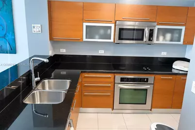 244 Biscayne Blvd #3204, Miami, FL 33132 - Photo 4