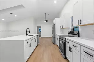 7261 140th Ave N, West Palm Beach, FL 33412 - Photo 10