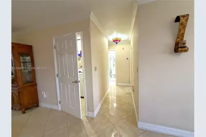 10110 SW 23rd Ter, Miami, FL 33165 - Photo 10