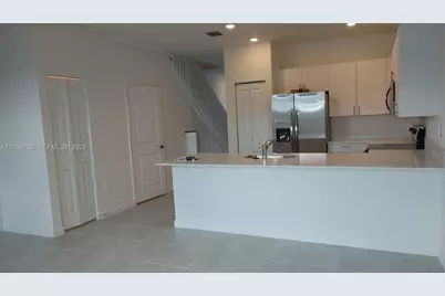 11868 SW 247th Ter, Homestead, FL 33032 - Photo 4