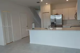 11868 SW 247th Ter, Homestead, FL 33032 - Photo 4