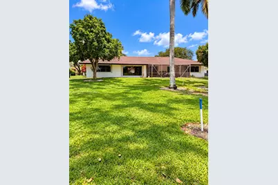 19265 E Saint Andrews Dr, Hialeah, FL 33015 - Photo 48