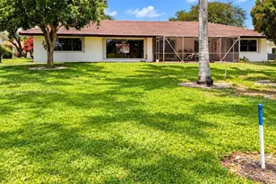 19265 E St Andrews Dr, Hialeah, FL 33015 - Photo 48