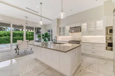 11701 SW 69 Ct, Pinecrest, FL 33156 - Photo 16