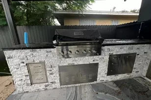 7031 NW 20th Ave, Miami, FL 33147 - Photo 34