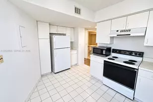3300 NE 191st St, Aventura, FL 33180 - Photo 16