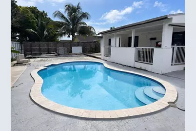 13101 SW 259th St, Homestead, FL 33032 - Photo 2