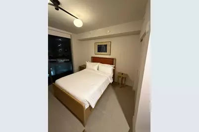 11 NE 6th St #406, Miami, FL 33132 - Photo 6