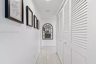 300 Bayview Dr #1710, Sunny Isles Beach, FL 33160 - Photo 22