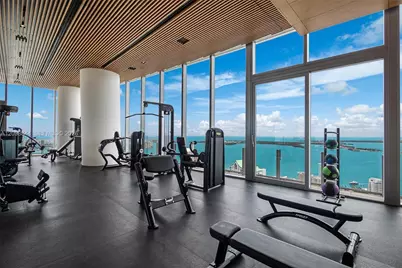 300 Biscayne Boulevard Way #804W, Miami, FL 33131 - Photo 16