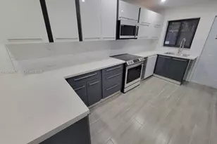 2300 SW 18th Terrace, Fort Lauderdale, FL 33315 - Photo 4