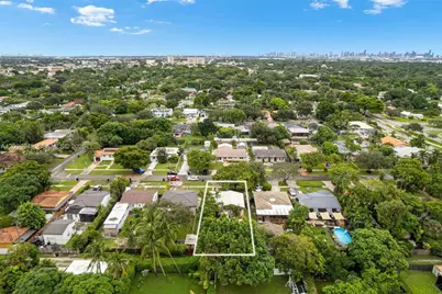 250 Laurel Way, Miami Springs, FL 33166 - Photo 34