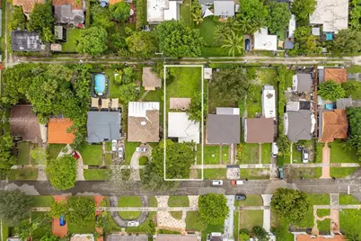250 Laurel Way, Miami Springs, FL 33166 - Photo 38