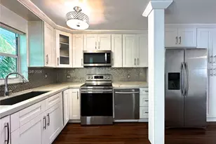 61 Collins Ave, Miami Beach, FL 33139 - Photo 1