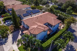 11530 NW 82nd Terrace, Doral, FL 33178 - Photo 2