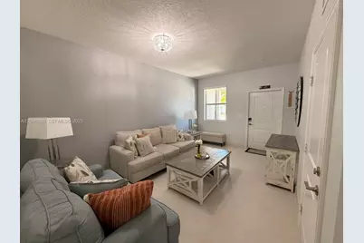 1324 SE 26th Ter #1324, Homestead, FL 33035 - Photo 6
