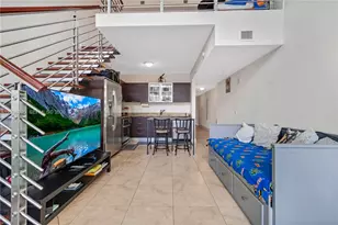 41 SE 5th St, Miami, FL 33131 - Photo 24