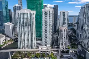 41 SE 5th St, Miami, FL 33131 - Photo 4