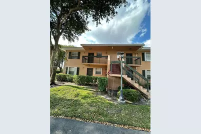10445 NW 8th St #201, Pembroke Pines, FL 33026 - Photo 6