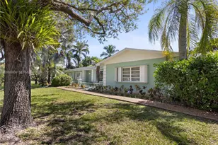 10100 SW 133rd St, Miami, FL 33176 - Photo 6