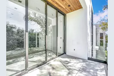 3069 SW 27th Ter, Miami, FL 33133 - Photo 10